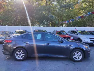 2017 Kia Optima LX
