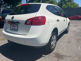 2014 Nissan Rogue Select