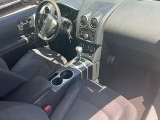 2014 Nissan Rogue Select
