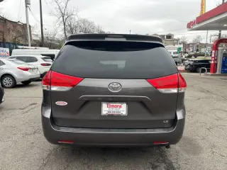 2013 Toyota Sienna