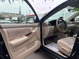 2006 Toyota Corolla LE