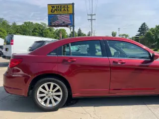 2013 Chrysler 200 Touring
