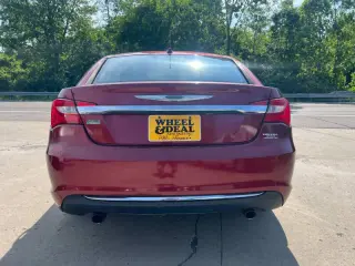 2013 Chrysler 200 Touring