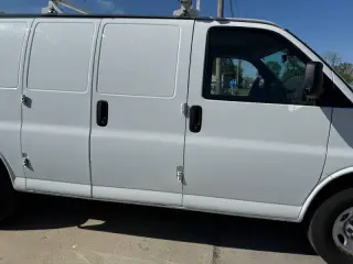 2018 Chevrolet Express 2500