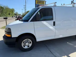 2018 Chevrolet Express 2500