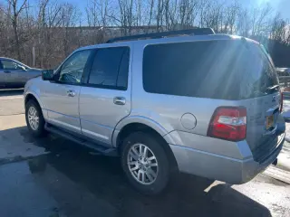 2013 Ford Expedition XLT