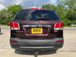 2013 Kia Sorento LX