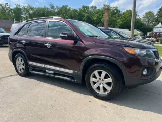 2013 Kia Sorento LX