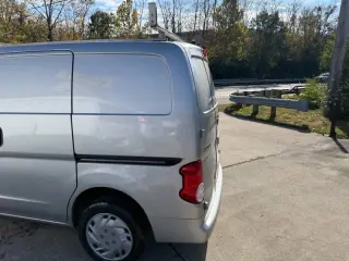 2020 Nissan NV200