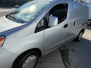 2020 Nissan NV200