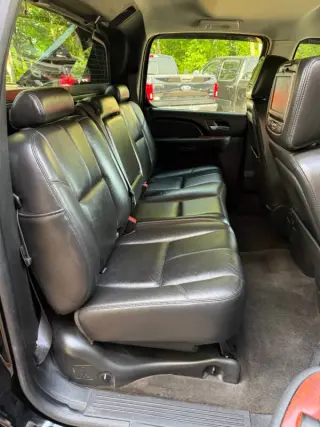 2013 Chevrolet Avalanche LT Black Diamond
