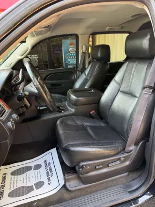 2013 Chevrolet Avalanche LT Black Diamond