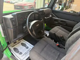 2004 Jeep Wrangler X