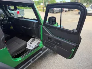 2004 Jeep Wrangler X