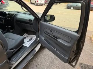 2004 Nissan Xterra XE