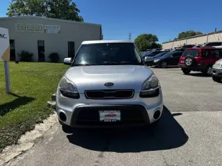 2012 Kia Soul +