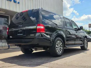 2017 Ford Expedition EL XLT