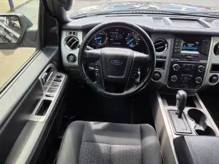 2017 Ford Expedition EL XLT