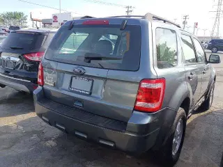 2010 Ford Escape XLS