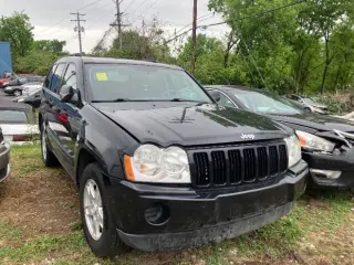 2006 Jeep Grand Cherokee Laredo