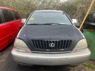 2000 Lexus RX 300