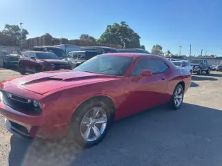 2015 Dodge Challenger SXT