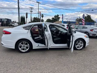2018 Ford Fusion Hybrid SE