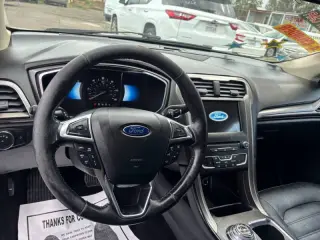 2018 Ford Fusion Hybrid SE