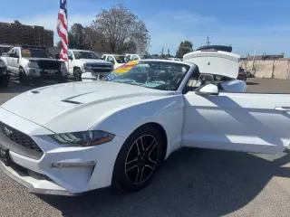 2020 Ford Mustang EcoBoost Premium