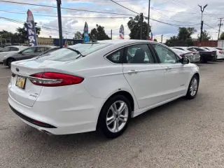 2018 Ford Fusion Hybrid SE