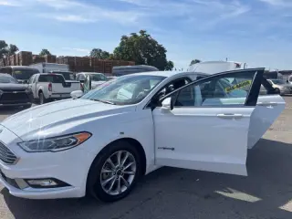 2017 Ford Fusion Hybrid