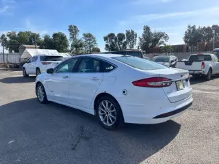 2017 Ford Fusion Hybrid SE