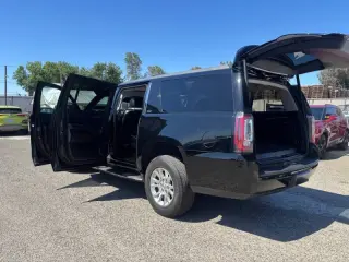2017 GMC Yukon XL SLT