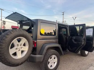 2017 Jeep Wrangler Unlimited Sport S