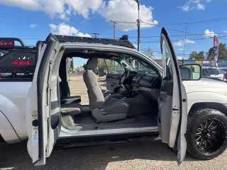 2010 Toyota Tacoma PreRunner V6