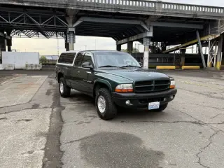 1999 Dodge Dakota