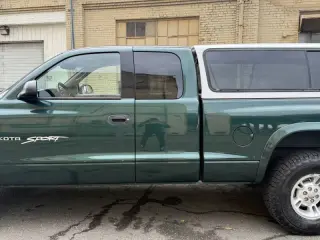 1999 Dodge Dakota