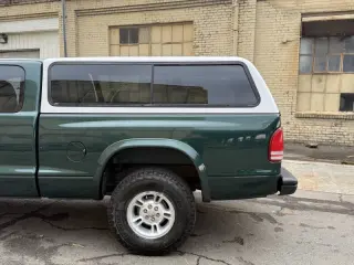 1999 Dodge Dakota