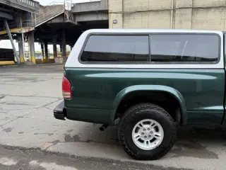 1999 Dodge Dakota
