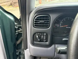 1999 Dodge Dakota