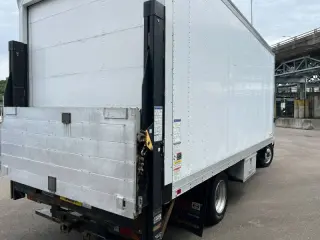 2017 Hino 195