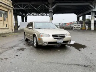 2003 Nissan Maxima SE