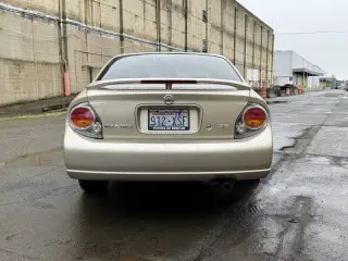 2003 Nissan Maxima SE