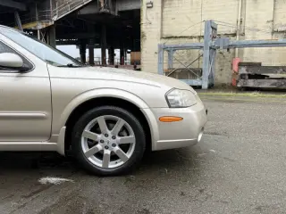 2003 Nissan Maxima SE
