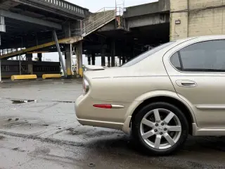 2003 Nissan Maxima SE