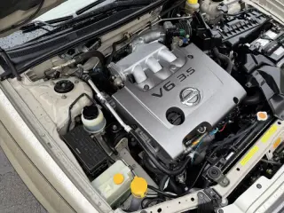 2003 Nissan Maxima SE