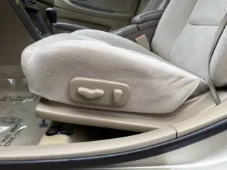 2003 Nissan Maxima SE
