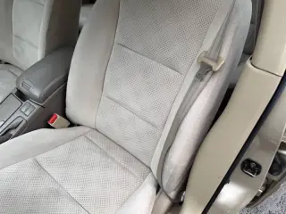 2003 Nissan Maxima SE