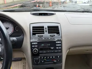 2003 Nissan Maxima SE