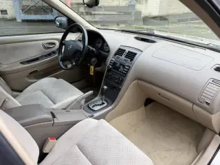 2003 Nissan Maxima SE